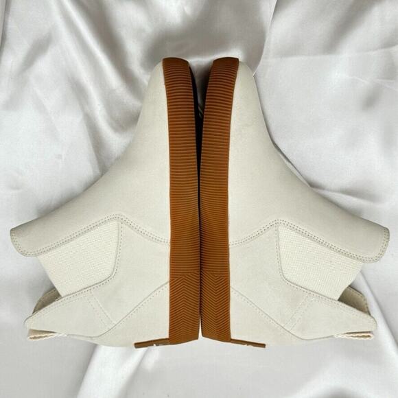 Sorel Out N About Wedge II White Waterproof Slip-On Shoes Booties Women Size 7 - Picture 13 of 16